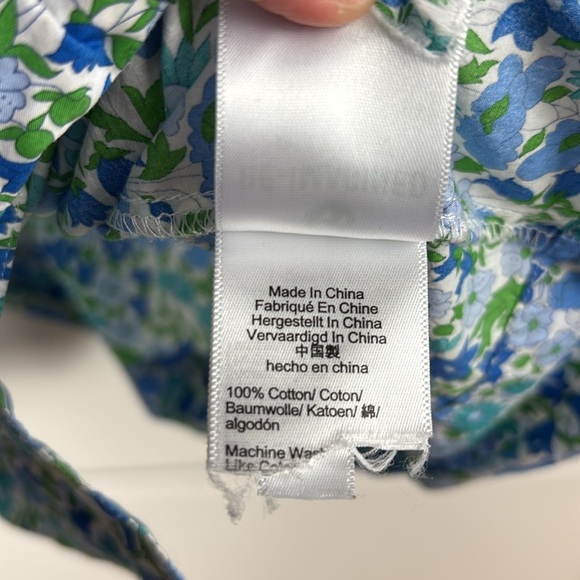 J. Crew Smocked Button Up Sleeveless Blouse in Liberty Fabric - M - Picture 8 of 9